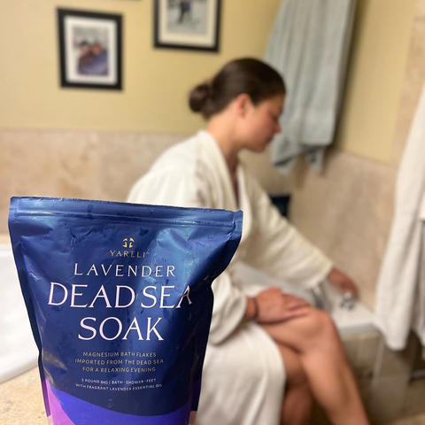 Lavender Dead Sea Magnesium Bath Flakes for Relaxation
