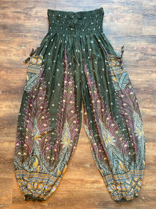 Grounding Vibes, Two Pocket Magic Pant