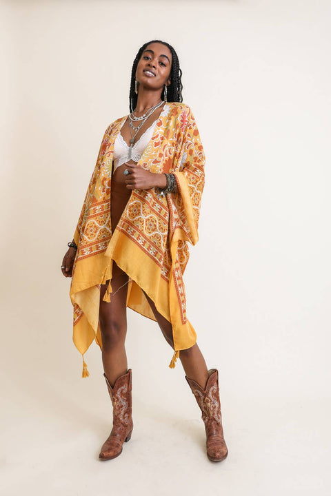 Lightweight Moroccan Tassel Kimono